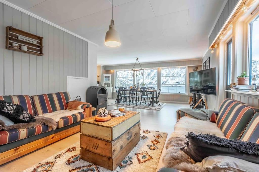 Sundet Lofoten Holiday House Βίλα Sund  Εξωτερικό φωτογραφία
